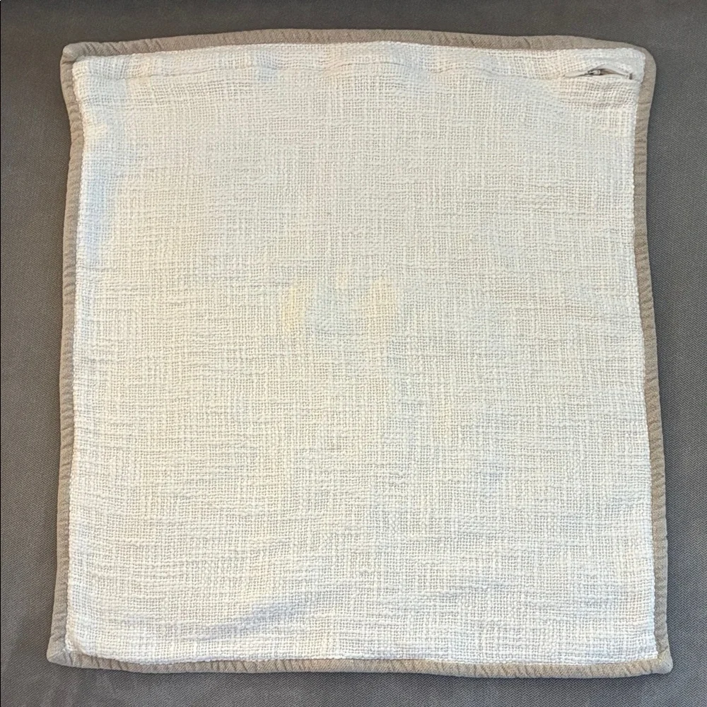 Pottery Barn Cream Textured Accent Pillow Slip Cover 20x20 Flawed